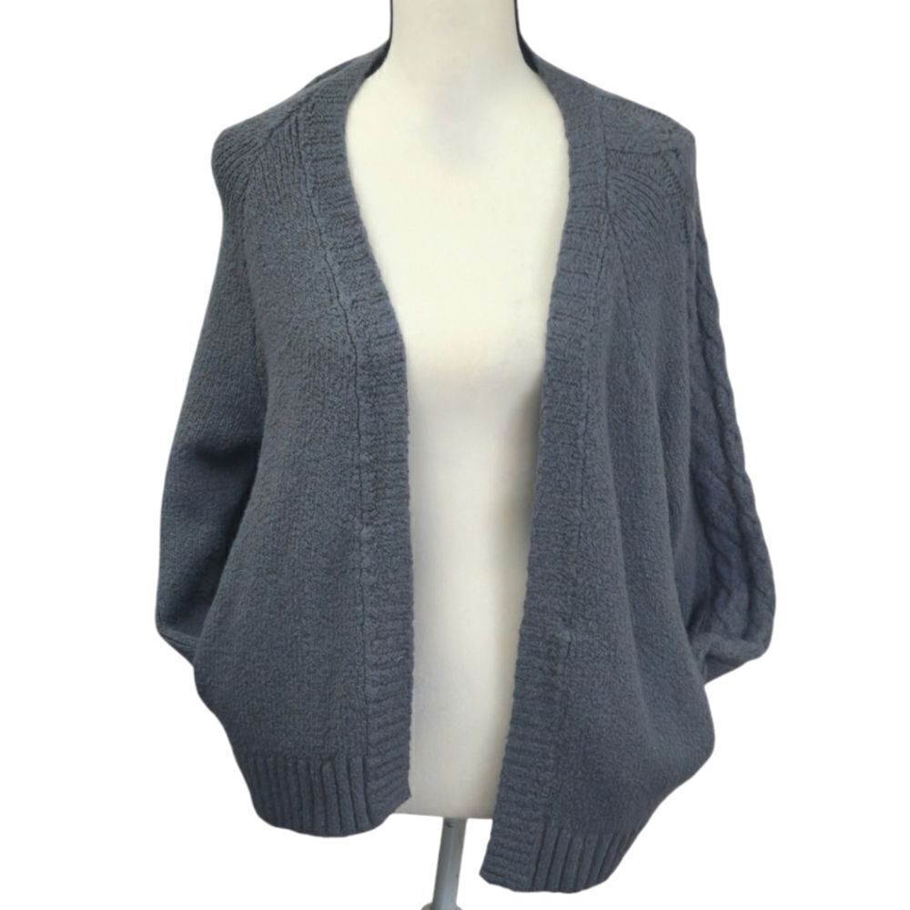 Hollister grey oversized knit cardigan